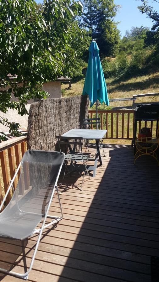 Ma Roulotte Sous Les Chenes- Au Naturel Raon-aux-Bois Exterior foto